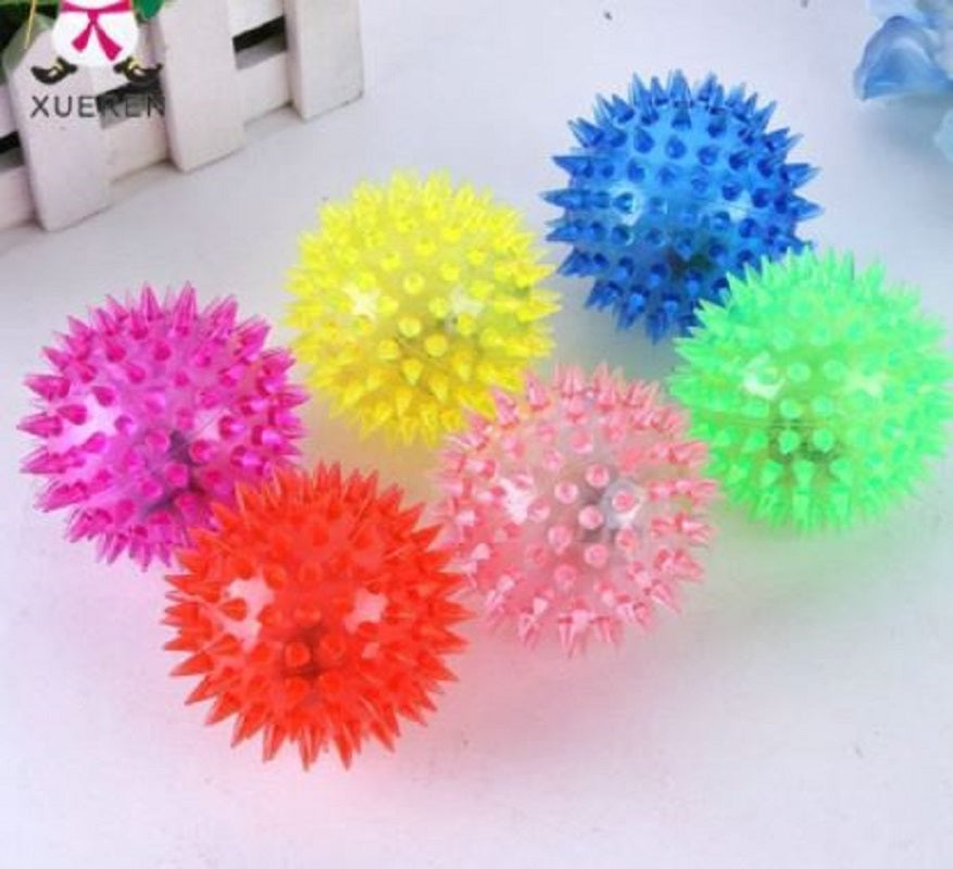 Palla riccio lampeggiante in gomma gioco per cani da 6 cm